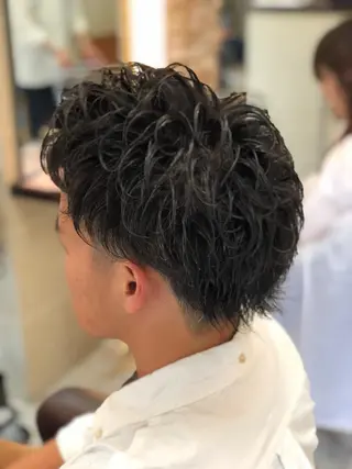 ショート パーマ メンズ 野々山 直貴のヘアスタイル
