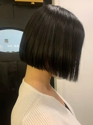 ショート nari ☺︎ ボブ/透明感カラーのヘアスタイル