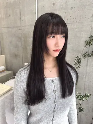 セミロング うる艶ヘア♡韓国好き 透明感　shotaのヘアスタイル