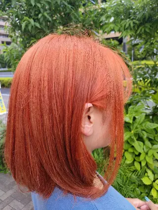 カラー 🍎オオバ アカリ🍎のヘアスタイル