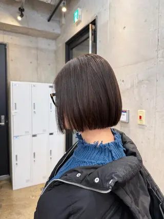 ショート カラー ヘアアレンジ REONA🪽✨薬院 レイヤーカット🫧のヘアスタイル