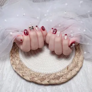 ネイル uu ネイルサロン関内🌼のネイルデザイン