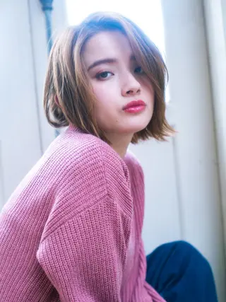 ミディアム カラー 桜田 修未のヘアスタイル