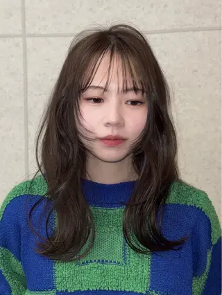 セミロング カラー STAYGOLD所属・STAYGOLD⭐️ NANAMIのヘアスタイル