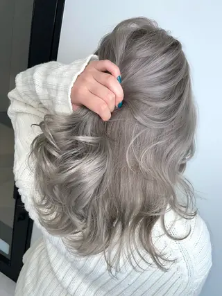 カラー Asami/名古屋/ ハイトーン/デザインのヘアスタイル