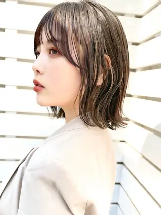 ミディアム ボブ顔周り 韓国遠藤小雪のヘアスタイル
