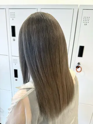 カラー 八木菜美 似合わせ/ニュアンスのヘアスタイル