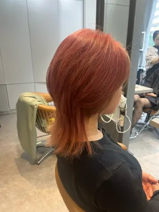 ミディアム カラー うしだ かおるのヘアスタイル