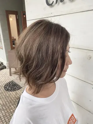 カラー SALOWIN栄 高須大貴のヘアスタイル