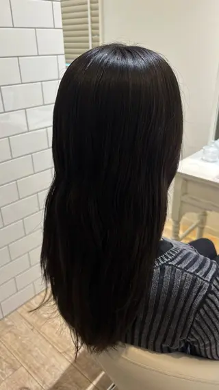 ロング カラー 似合わせ 顔周りYUUGAのヘアスタイル