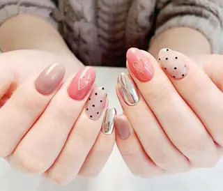 ネイル M🌷nail 長さだし専門店のネイルデザイン