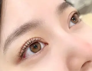 ネイル マツエク・マツパ アイブロウ Nail&eye Belire 新宿のネイルデザイン