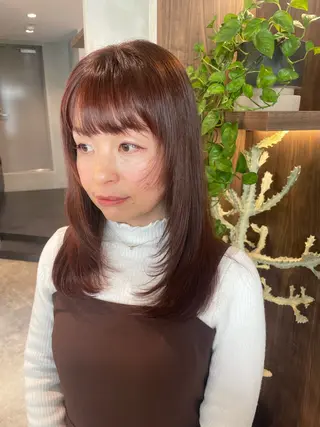 ミディアム ハイトーン/透明感 yuinaのヘアスタイル
