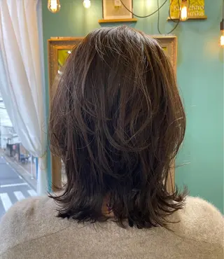 ミディアム カラー 末石 智のヘアスタイル