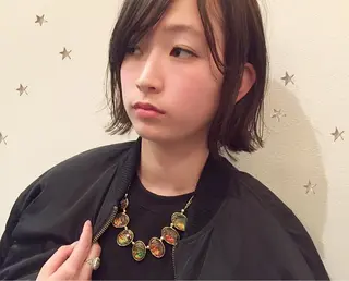 ショート 市川 千夏のヘアスタイル