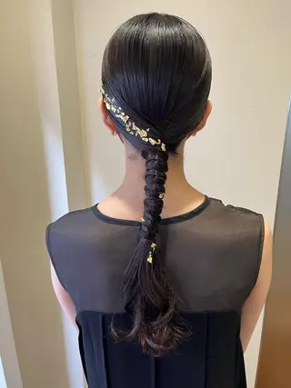 ロング ヘアアレンジ サソウ ユリエ🥥のヘアスタイル