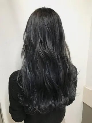 セミロング カラー lani ブリーチ /ダブルカラーのヘアスタイル