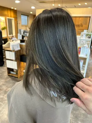 ミディアム カラーモデル募集中 美容室ハピスのヘアスタイル