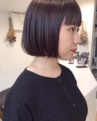 ショート カラー クニモトハルナ ボブ/柔らかカラーのヘアスタイル