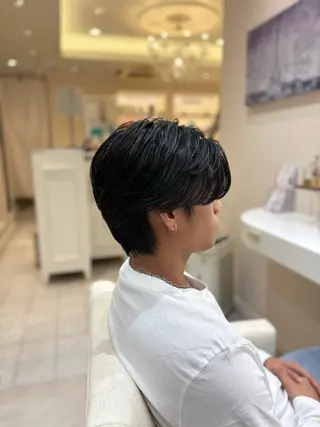 ショート パーマ メンズ 石山 海斗のヘアスタイル