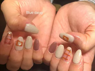 ネイル Blue daisy 栄本店のネイルデザイン