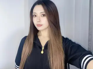 ロング シールエクステ KUMA🧸のヘアスタイル