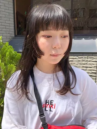 ミディアム カラー ブリーチ😼 ボブ✍️レイヤーのヘアスタイル