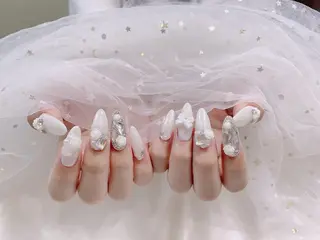 ネイル ジョリ kasumi🌹💅のネイルデザイン