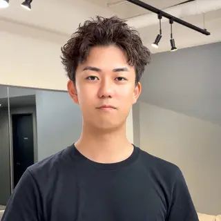 ショート メンズ 小岩 隆樹のヘアスタイル