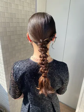 ヘアアレンジ 透けるベージュ/ 艶カラー♡のヘアスタイル