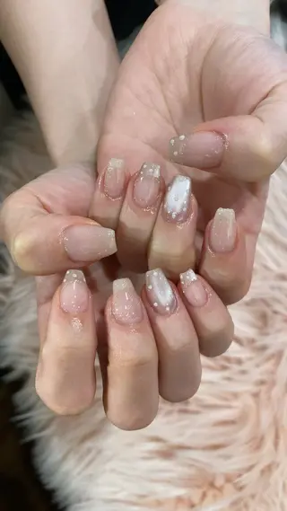 ネイル crystal ⭐︎ colorのネイルデザイン