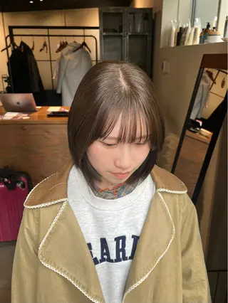 ショート miyabi🌙 大阪／梅田ヘアカラーのヘアスタイル
