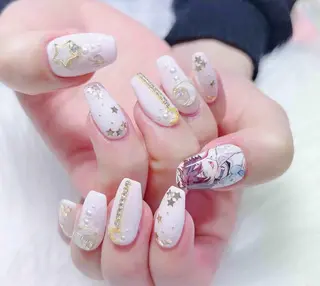 ネイル MoonNail ユリ🌸のネイルデザイン