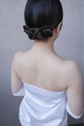 ロング ヘアアレンジ tukka soin KOBE所属・NAGI ヘアメイクのヘアスタイル