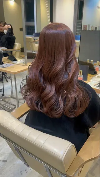 ロング 吉田 愛美のヘアスタイル