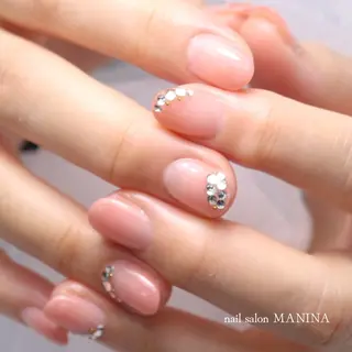 ネイル nailsalon Manina齋藤愛美のネイルデザイン