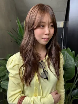 ロング レイヤーカット\ウル フ　chinatsuのヘアスタイル