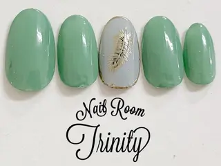 ネイル Trinity staffのネイルデザイン