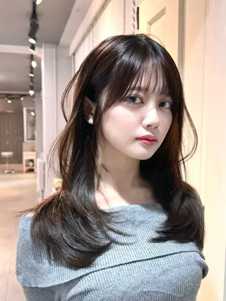 セミロング けんけん cachecacheのヘアスタイル