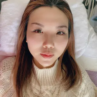 カラー パーマ ネイル マツエク・マツパ アイブロウ 神山 ビューティー・アイのマツエク・マツパデザイン