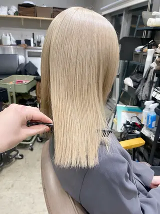 ミディアム AiM 大名　似合わせカットのヘアスタイル