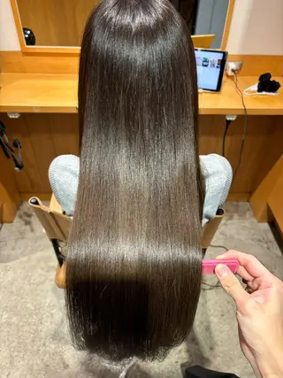 ロング 【Amphi Tokyo】宮原のヘアスタイル