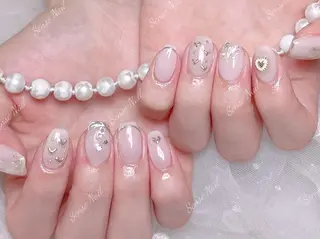 ネイル Queening 🦋のネイルデザイン