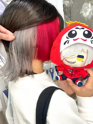 ミディアム カラー インナーカラー 推し ブリーチ  髪質改善のヘアスタイル