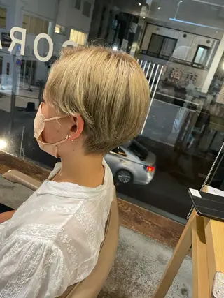 ショート レイヤーカット 特化型シオンのヘアスタイル