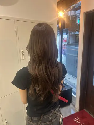 カラー kanae🫧 ｜透明感カラー｜平尾のヘアスタイル