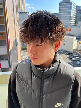 カラー パーマ メンズ Bond Story りき カラーモデルのヘアスタイル