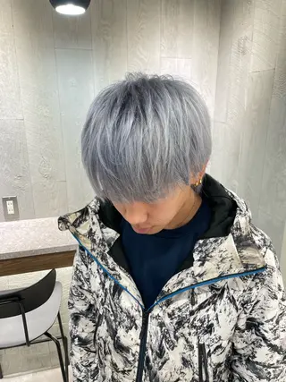 カラー メンズ Lull1人美容室 バレイヤージュのヘアスタイル