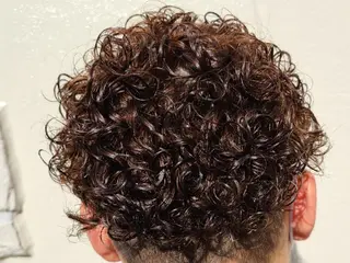 メンズ カラー パーマ 特殊パーマ 片山恭兵のヘアスタイル