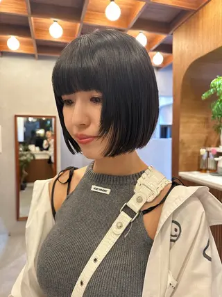 ミディアム ボブ　フレンチボブ/ レイヤー縮毛Yukiのヘアスタイル